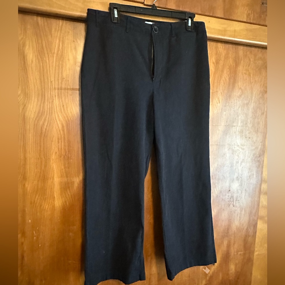 Black wide leg crop pants